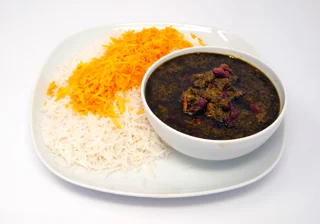 چلو قرمه سبزی